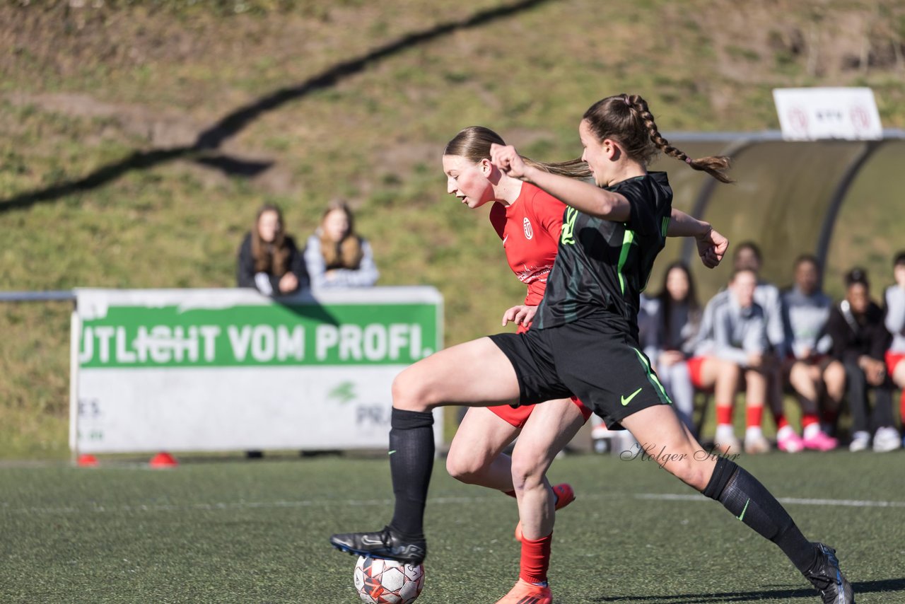 Bild 116 - wBJ Eimsbuettler TV - VfL Wolfsburg : Ergebnis: 1:3